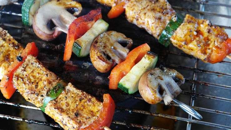 griglia barbecue pulire